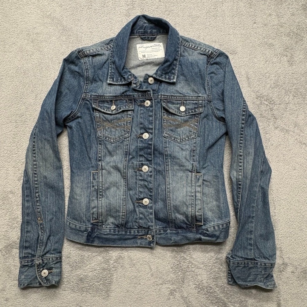 Aeropostale Jean Jacket Womens Medium Blue Denim Cotton Pocket Flap